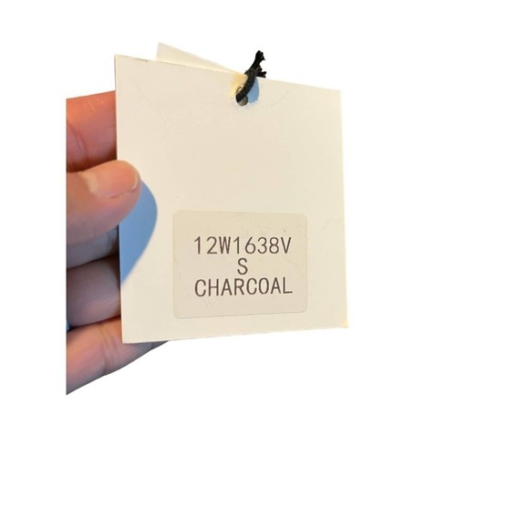 Two Very J Short Sleeve V Neck Cable Knit Sweater Dress - Picture 15 of 15